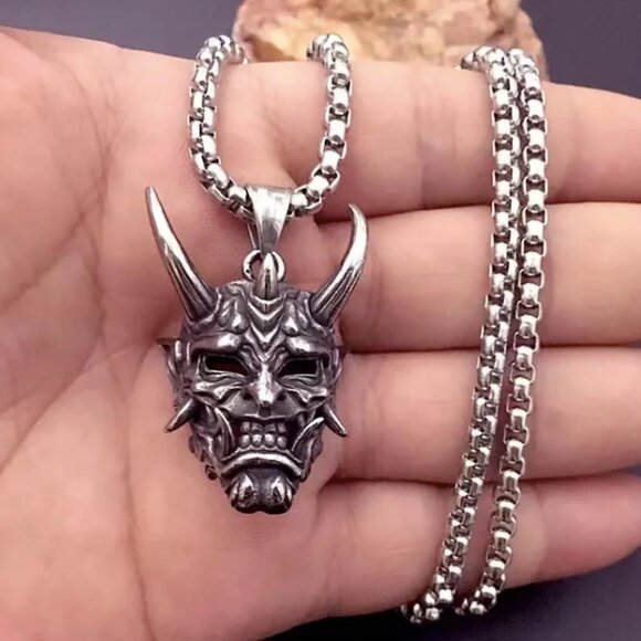 Men's Oni necklace BNIP demon devil mythological - Picture 1 of 3